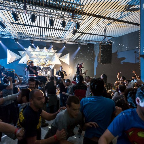 4-dog-eat-dog-colectiv-bucuresti-18