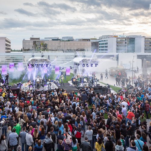 vunk-autoportrete-promenada-mall-bucuresti-09