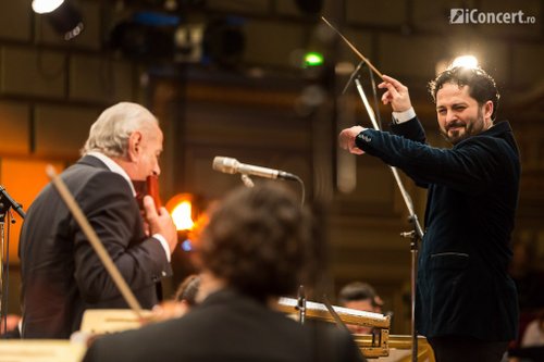 Orchestra Simfonică "Zamfir – 50 de ani" sub bagheta dirijorului Daniel Jinga - Foto: Daniel Robert Dinu / iConcert.ro