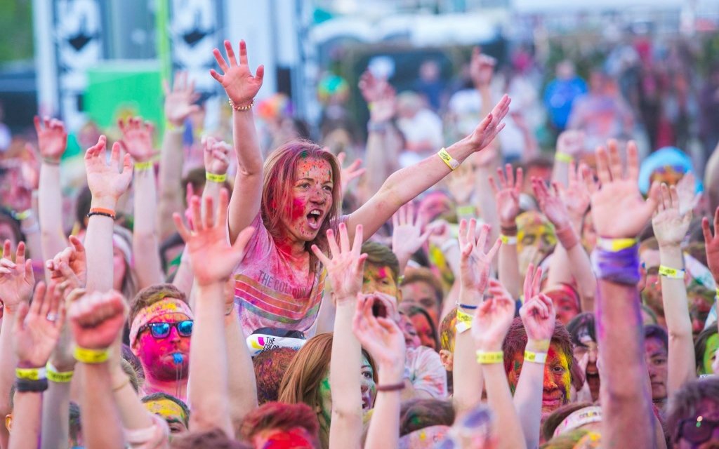 the-color-run-mamaia-2014