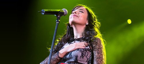 Indila-Sala-Palatului-Bucuresti