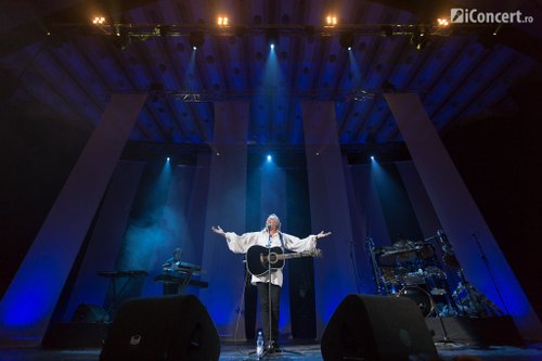 Ştefan Hruscă în concert la Sala Palatului din Bucureşti - Foto: Daniel Robert Dinu / iConcert.to
