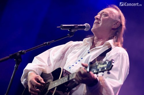Ştefan Hruscă în concert la Sala Palatului din Bucureşti - Foto: Daniel Robert Dinu / iConcert.to
