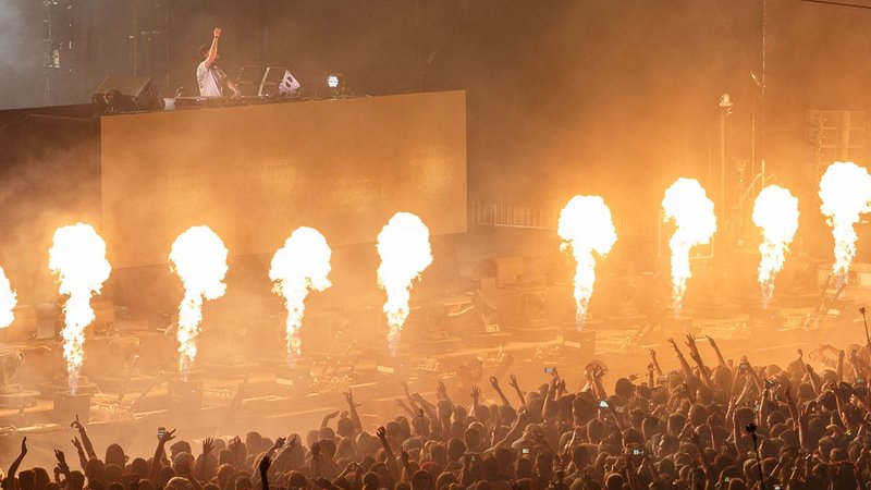 Avicii-Untold-Festival-2015-Cluj-Napoca-08
