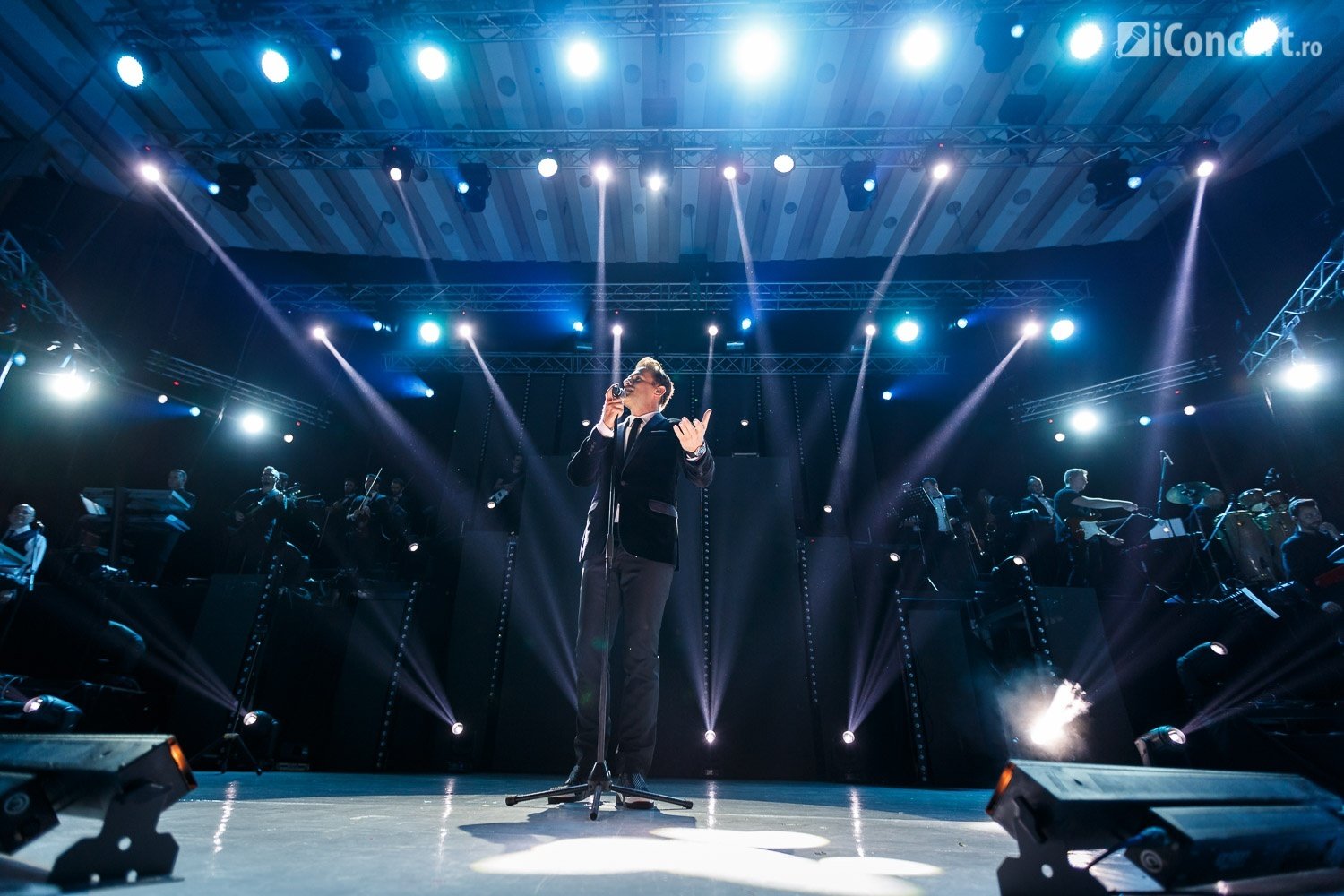 Nikos Vertis în concert la Sala Palatului din Bucureşti - Foto: Daniel Robert Dinu / iConcert.ro