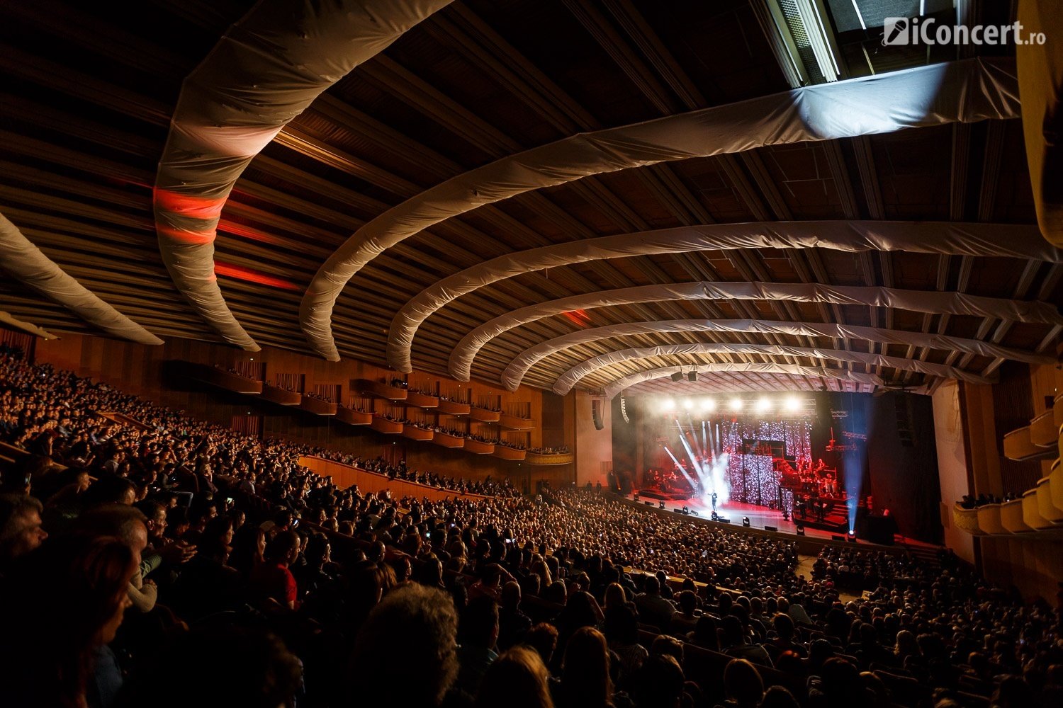 Nikos Vertis în concert la Sala Palatului din Bucureşti - Foto: Daniel Robert Dinu / iConcert.ro