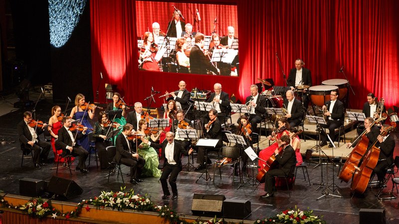 Strauss-Festival-Orchestra-Vienna-Sala-Palatului-Bucuresti-19-decembrie-2015-23