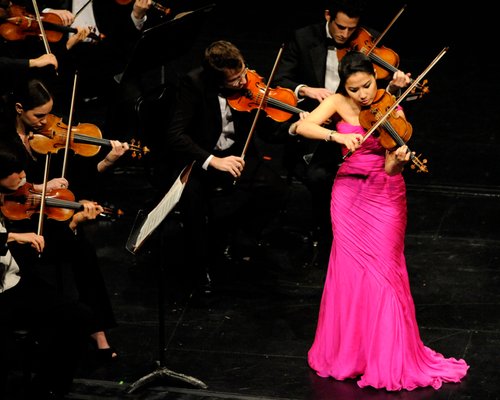 Sarah Chang concertează din nou în România, în aprilie 2016