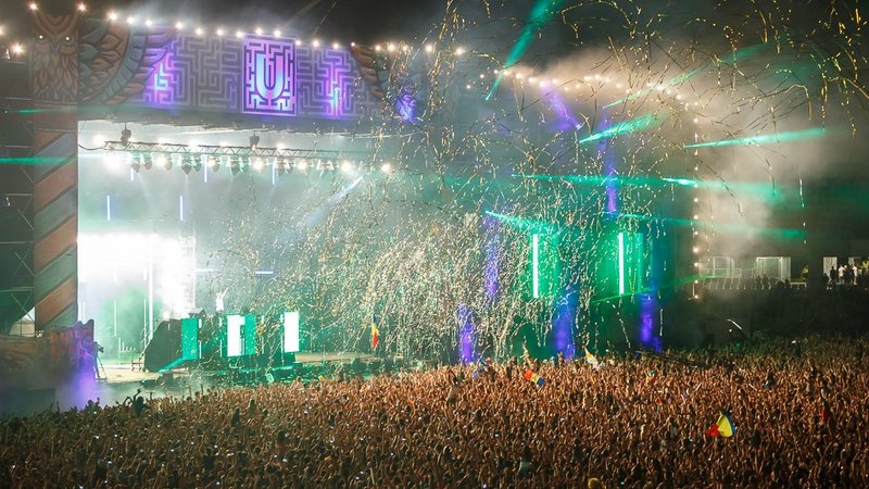 David-Guetta-Untold-Festival-2015-Cluj-Napoca-09