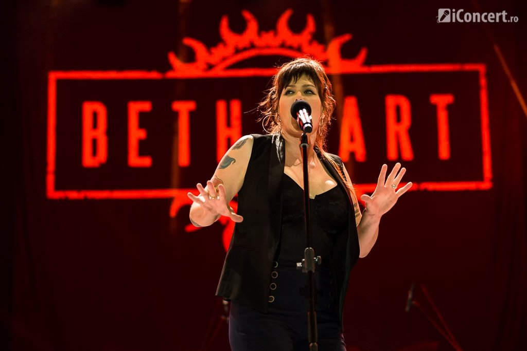 Beth-Hart-Sala-Palatului-Bucuresti-21-iulie-2015-11