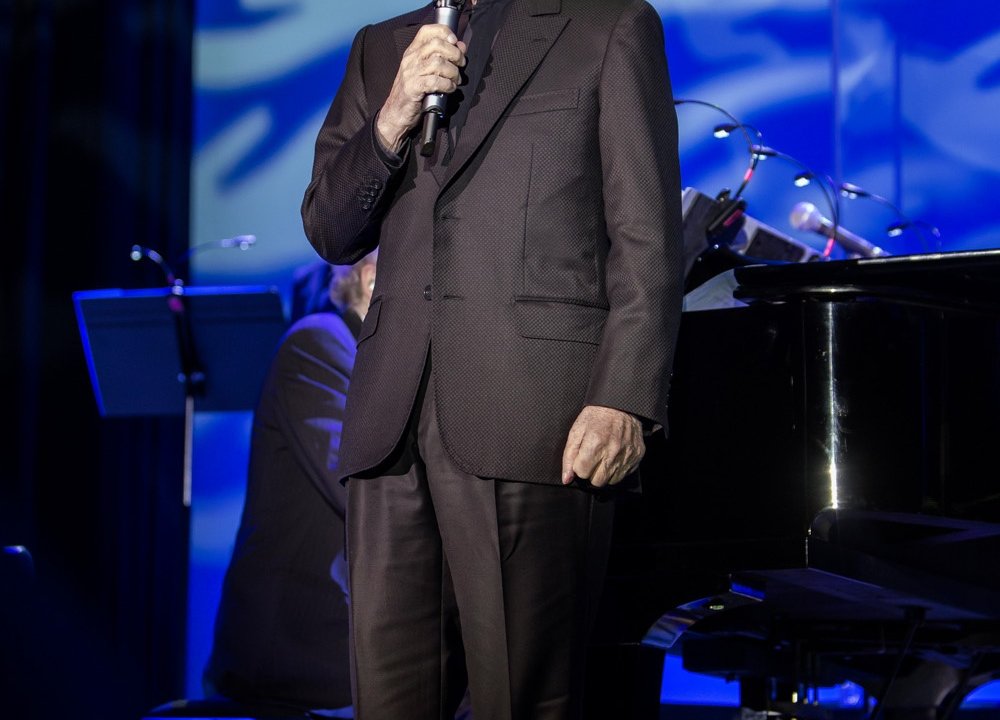Charles-Aznavour-Sala-Palatului-Bucuresti-28-aprilie-2016-04
