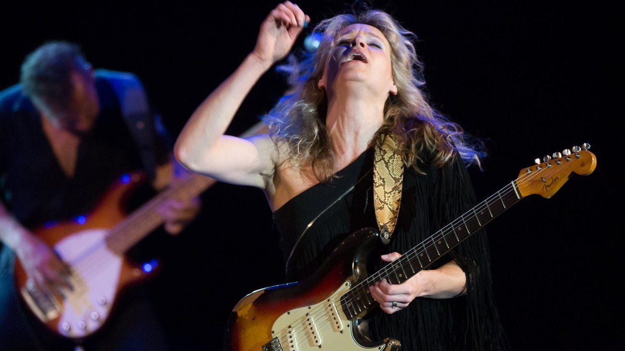 Ana-Popovic-Teatrul-National-Bucuresti-23-mai-2016-22