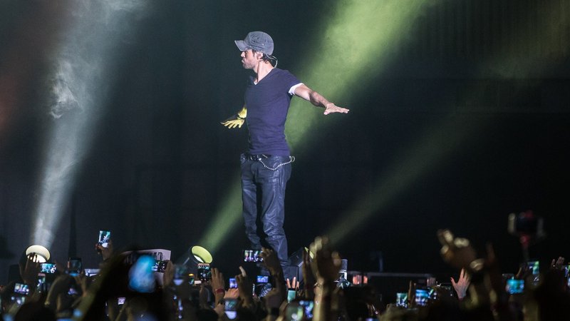 Enrique-Iglesias-Romexpo-Bucuresti-12-mai-2016-25