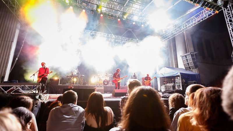 Robin-and-the-backstabbers-Arenele-Romane-Bucuresti-12-iunie-2015-14