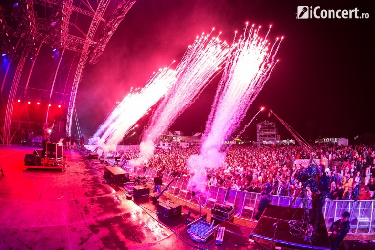 FOTO: Sigur Rós, Slow Magic, Camo & Krooked, în prima zi de Electric Castle Festival 2016