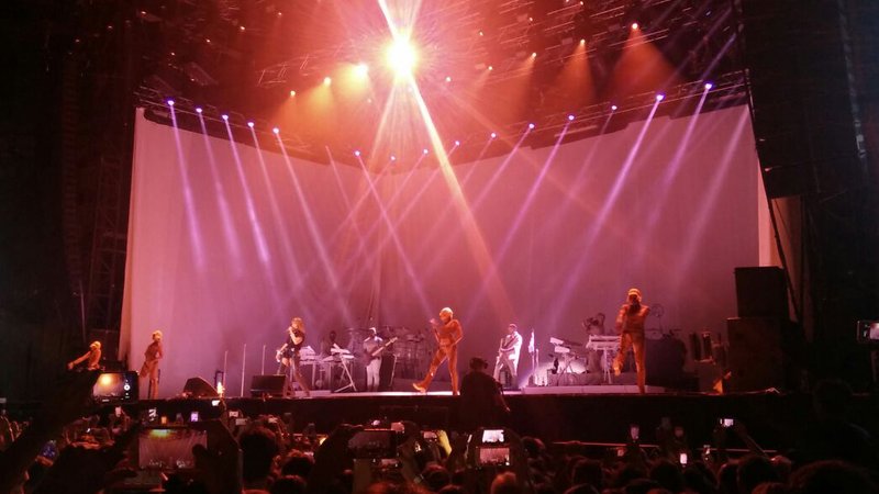 Rihanna-concert-Bucuresti-2016