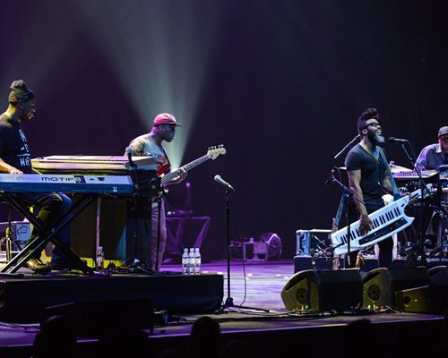Robert Glasper Experiment, două concerte în premieră în România, în noiembrie 2016