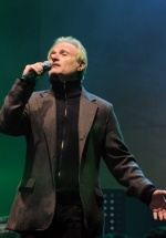Concertul Amedeo Minghi de la Bucureşti, amânat pentru aprilie 2017