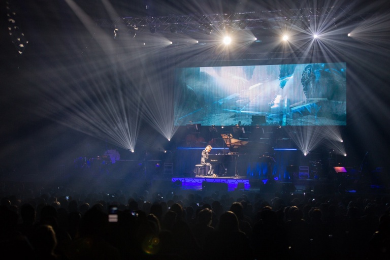 FOTO: HAVASI la Sala Palatului din Bucureşti