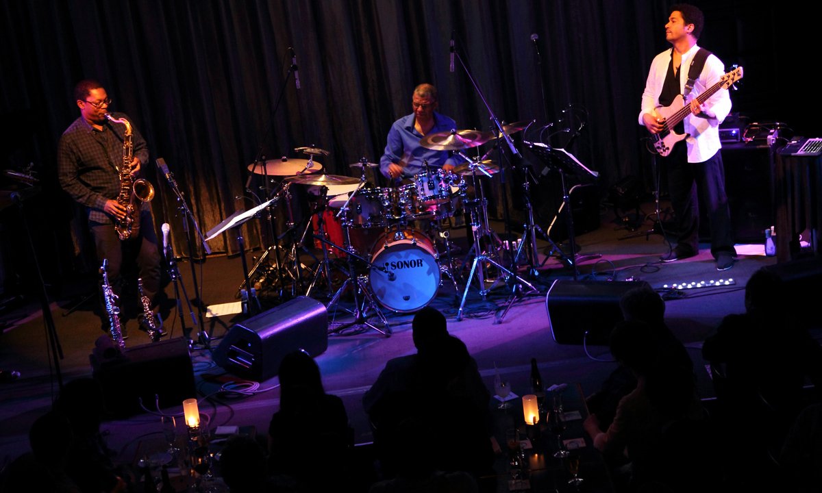 jack-dejohnette-trio