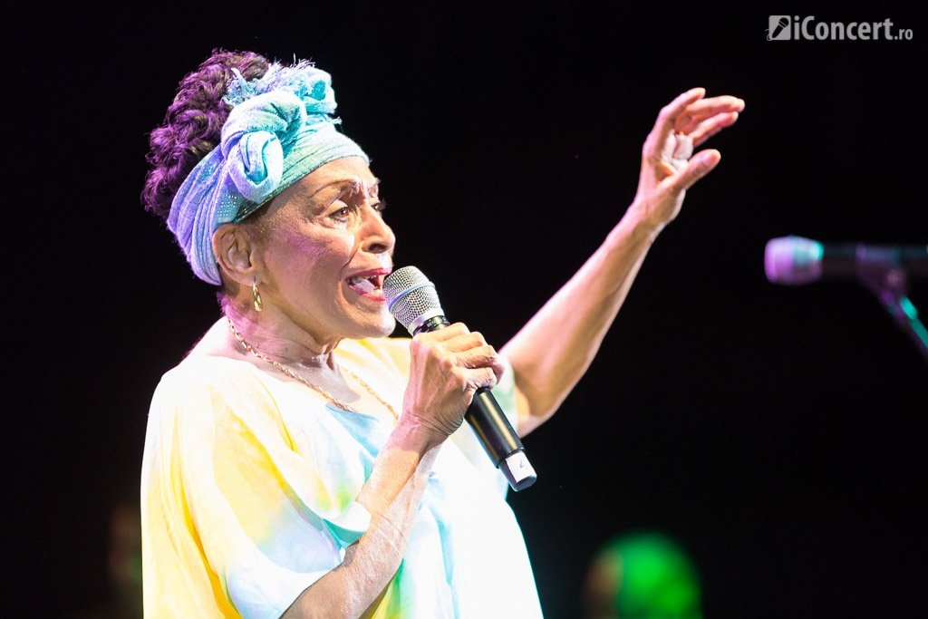 Orquesta-Buena-Vista-Social-Club-Sala-Palatului-Bucuresti-Adios-Tour-2014-13