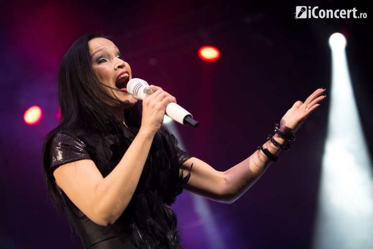Tarja Turunen a adus „The Shadow Self” într-un concert spectaculos la Sala Palatului (FOTO)