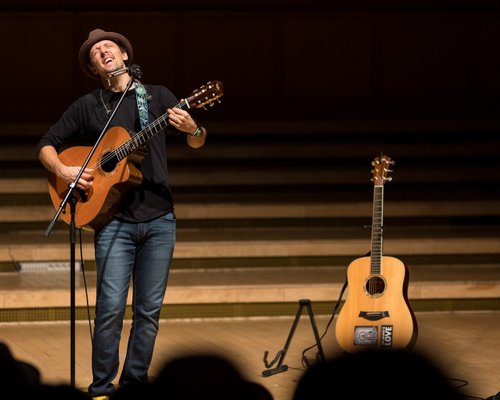 FOTO: Jason Mraz – „An evening with Jason Mraz” la Sala Radio din Bucureşti