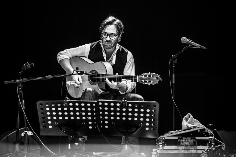 RECENZIE: Al Di Meola în concert la Bucureşti: „Aţi fost un public minunat!” (FOTO)