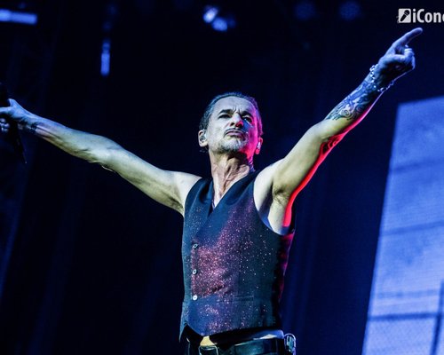 RECENZIE: Revoluţia Depeche Mode pe stadionul Cluj Arena (FOTO)