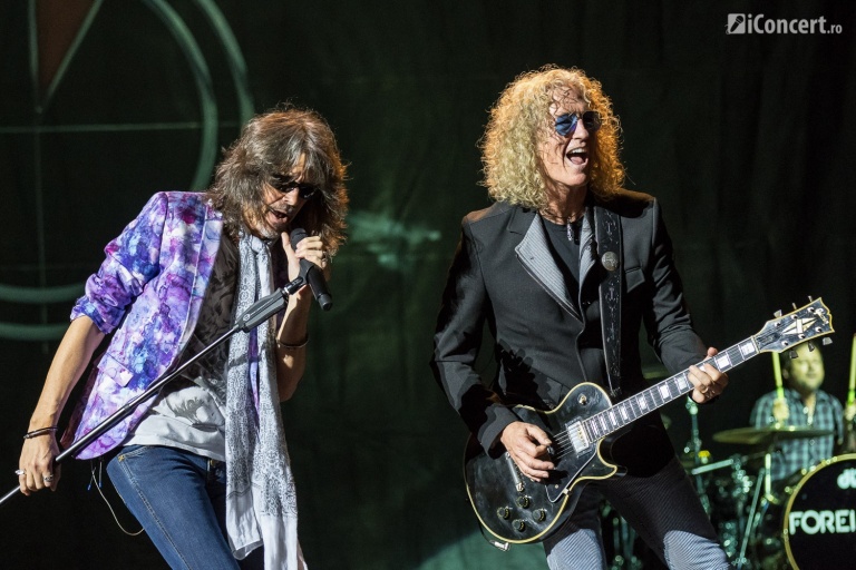 FOTO: Foreigner la Sala Palatului din Bucureşti
