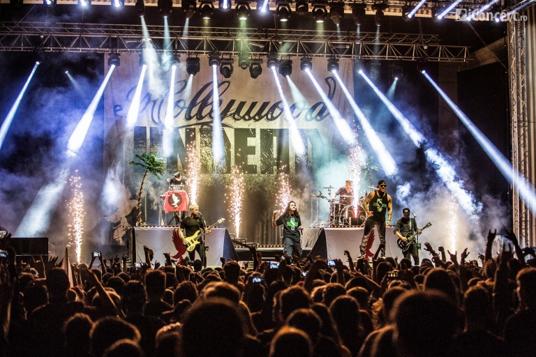 FOTO: Hollywood Undead la Arenele Romane din Bucureşti
