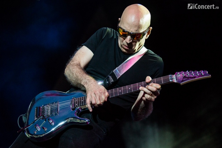FOTO: Joe Satriani la Arenele Romane din Bucureşti