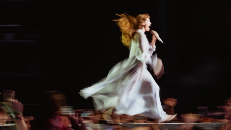 RECENZIE: Florence + The Machine, în premieră în România, în a treia zi de Electric Castle 2019