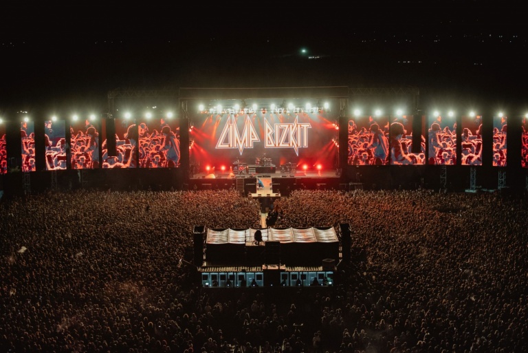 RECENZIE: Electric Castle 2019 a început în forţă cu Limp Bizkit, Chvrches şi Grandmaster Flash, în primele două zile de festival