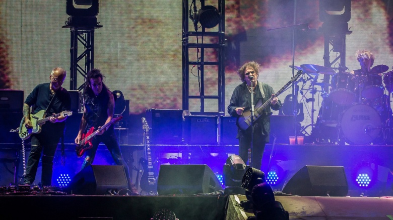RECENZIE: The Cure şi Editors au facut un show impecabil la Bucureşti (FOTO)