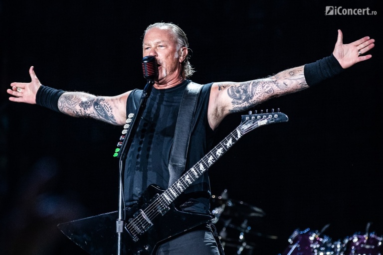 RECENZIE: Metallica la Bucureşti – un concert impresionant pentru peste 50.000 de fani (FOTO)