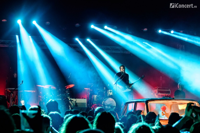 FOTO: Robin and the Backstabbers la Arenele Romane din Bucureşti