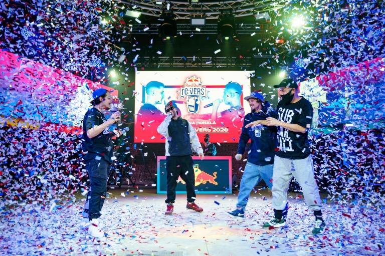 RECENZIE: Trofeul Red Bull re:VERS rămâne la Deva – Motanu’ câștigă ediția cu numărul 2 a competiției de Battle MC (FOTO)