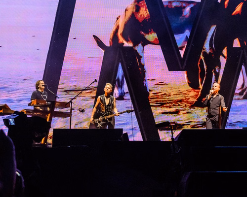 RECENZIE: Depeche Mode la Arena Națională – un show muzical cât o mie de cuvinte (FOTO)