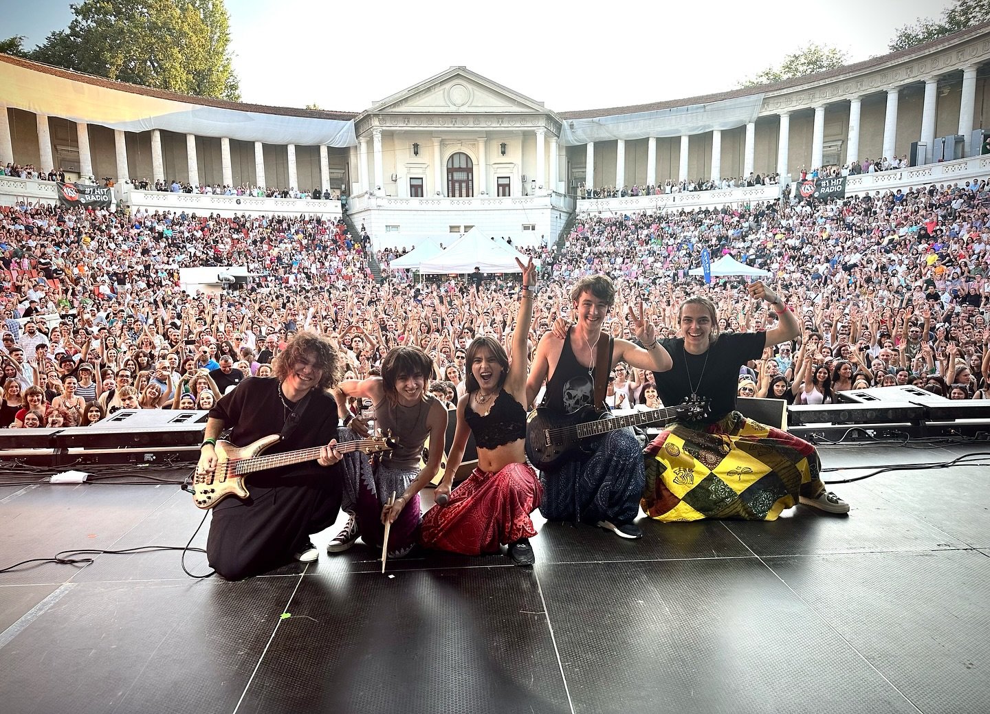 Alexandra Căpitănescu în deschiderea VAMA - Foto: Instragram Alexandra Căpitănescu