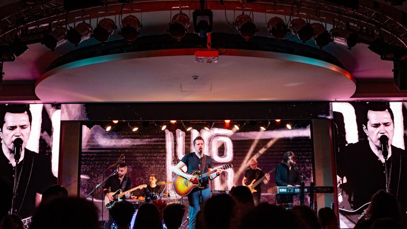 poze-byron-hard-rock-cafe-bucuresti-ianuarie-202516