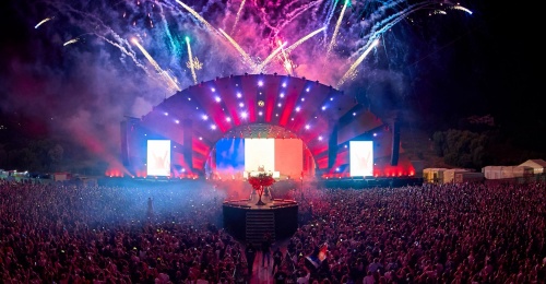 Artificii la scena principală NEVERSEA Festival 2024