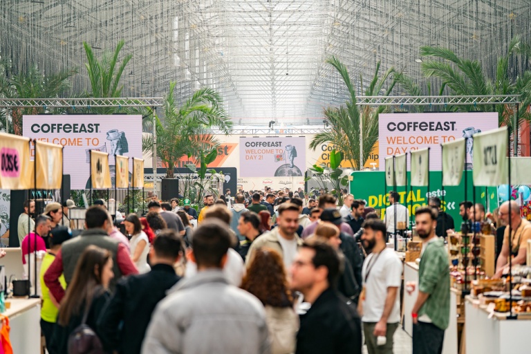 COFFeEAST 2026: festivalul cafelei aduce degustări, competiții și muzică live la București