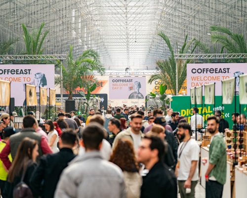 COFFeEAST 2026: festivalul cafelei aduce degustări, competiții și muzică live la București
