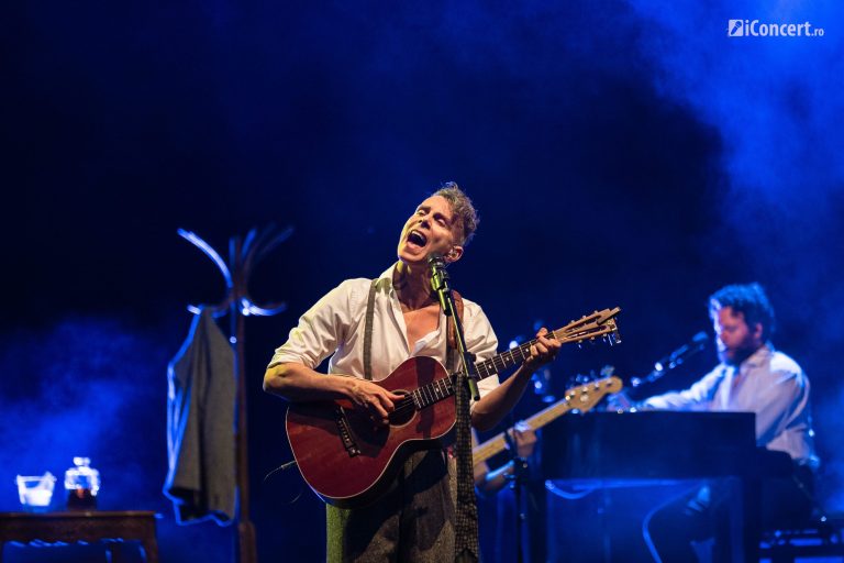 FOTO: Asaf Avidan la Arenele Romane din București