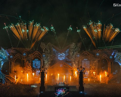 Program pe zile UNTOLD Festival 2026. Află când urcă pe scenă Sting, Zara Larsson, Lewis Capaldi sau Martin Garrix!