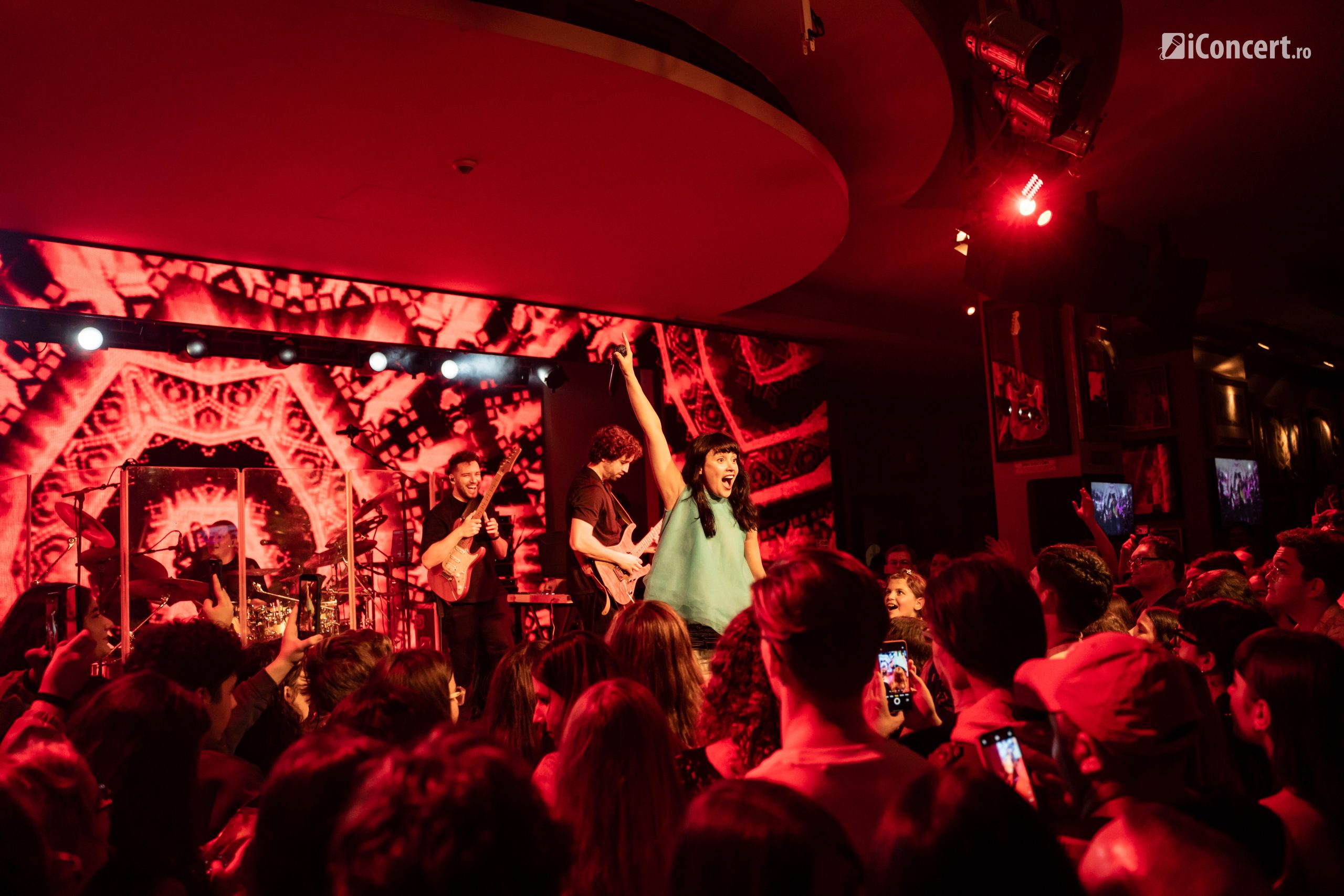 poze-irina-rimes-hard-rock-cafe-bucuresti-octombrie-2026-3